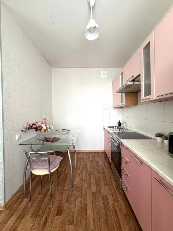 Квартира Квартира возле ТЦ Планета — Красноярск