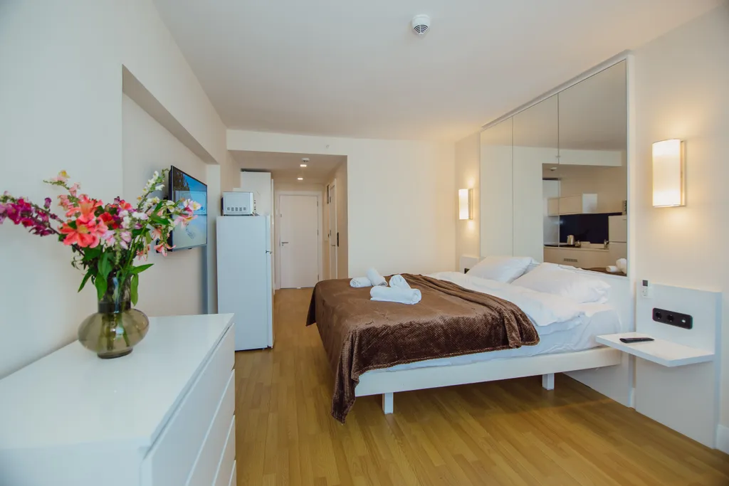 Orbi City View 43-23