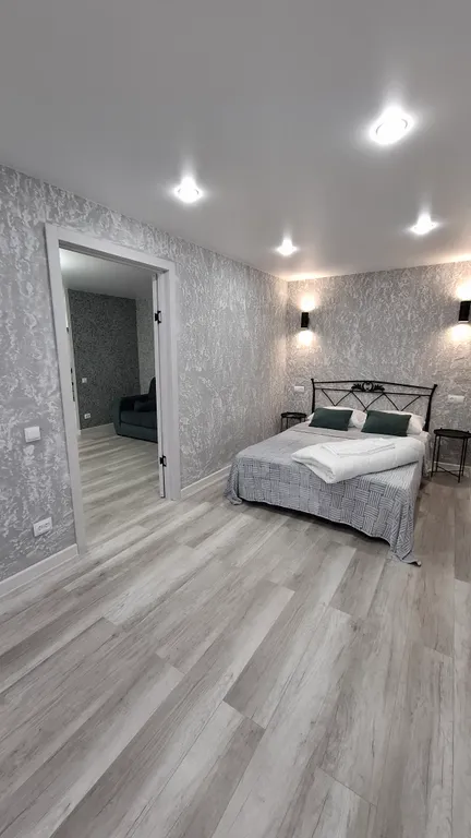 Квартира с шикарным ремонтом — аренда посуточно в Чапаевск