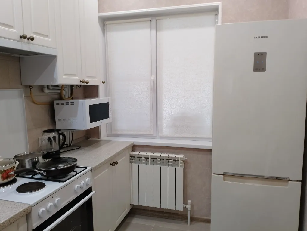 Уютная квартира с современным ремонтом в спальном районе