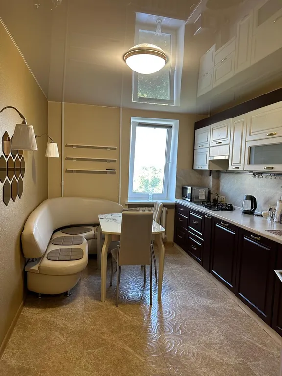 Прекрасная квартира — аренда посуточно в Саки