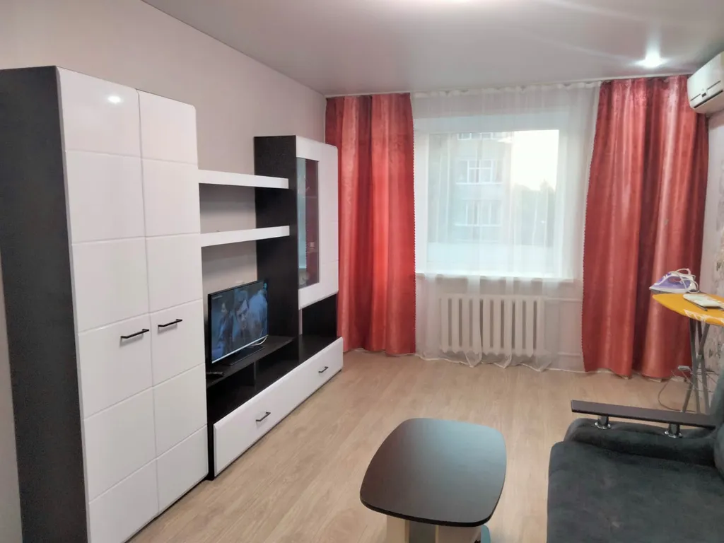 Квартира Квартира с евро ремонтом рядом с морем — Ейск