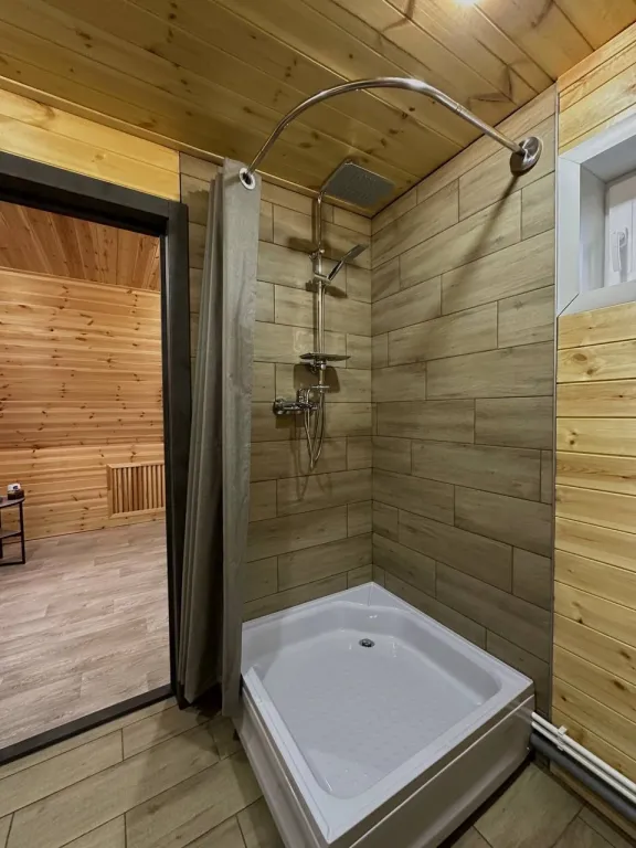 Дом с баней и чаном