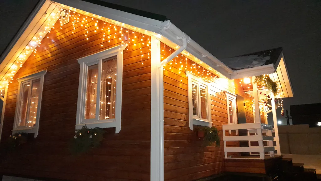 Уютный домик с отдельно стоящей русской баней на дровах и банным чаном