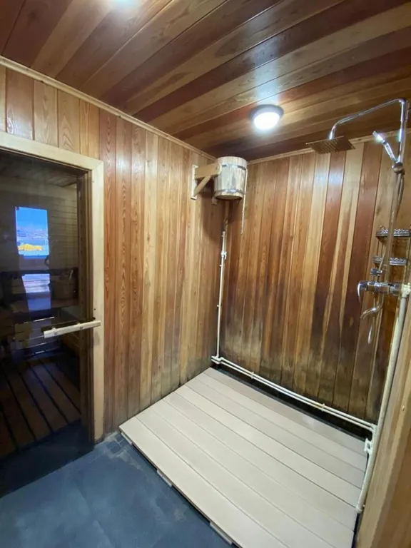 Семейный уютный гостeвoй дом на воде