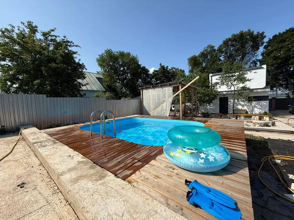 Уютный дом на берегу Волги