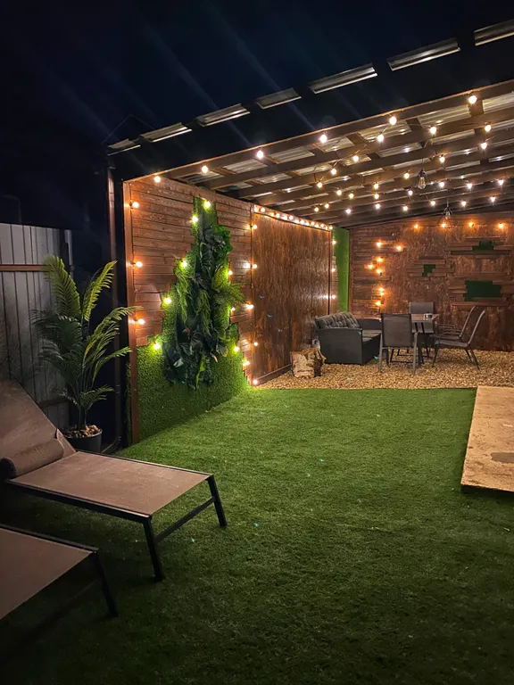 Дизайнерский дом с сауной и джакузи