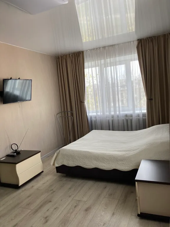 Апартаменты на площади Ленина