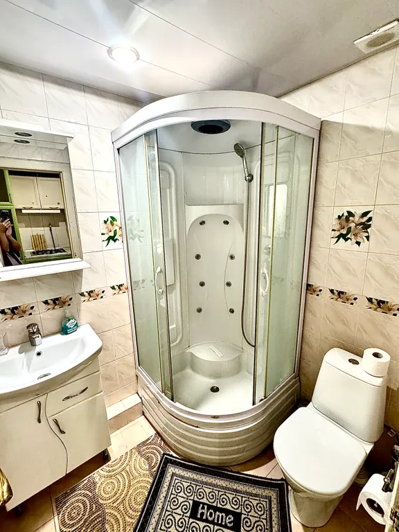 Уютная светлая чистая с балконом квартира центре, возле моря