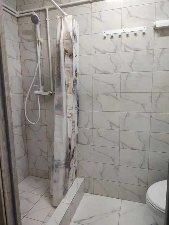 2-комнатная квартира у театральной площади в доходном доме XIX века