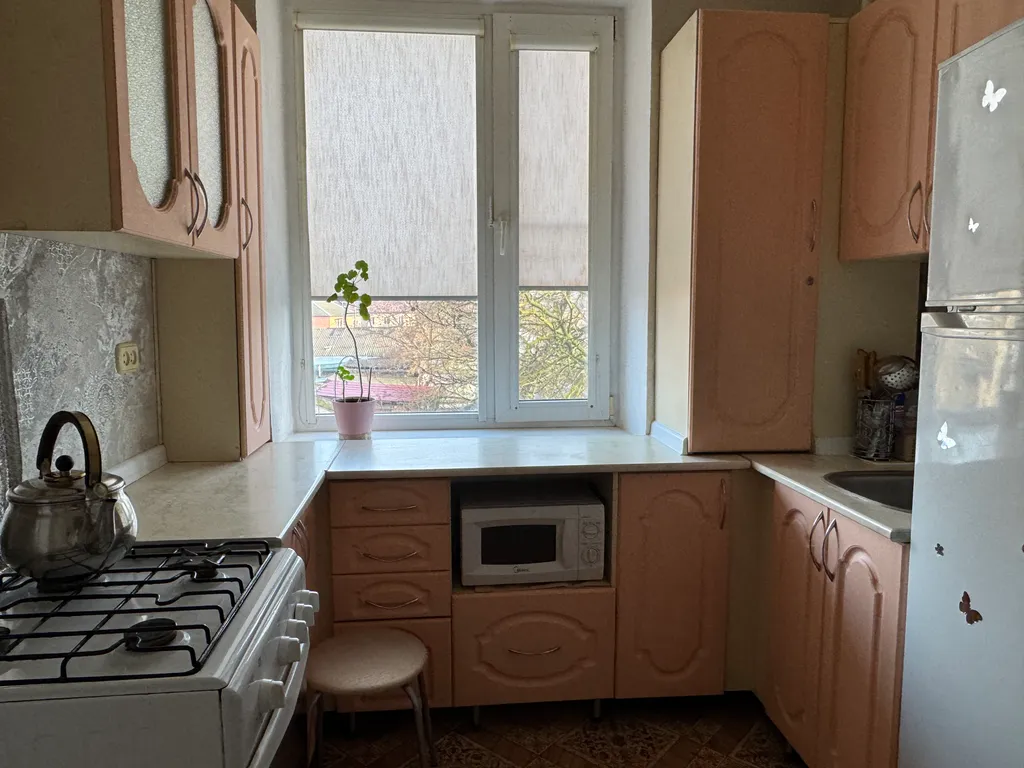 Чистая уютная трёхкомнатная квартира в самом центре города