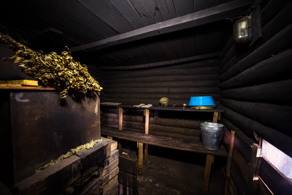 12-комнатный Дом