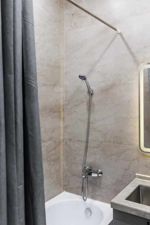 ADT apartments - Meridian Grey