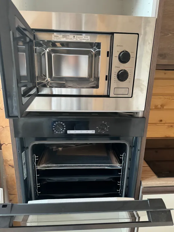 Коттедж в окружении леса десять минут на машине до южного склона