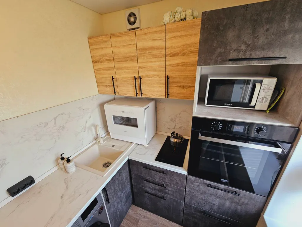 Уютная квартира с огромной кроватью на Металлургов — аренда посуточно в Красноярск