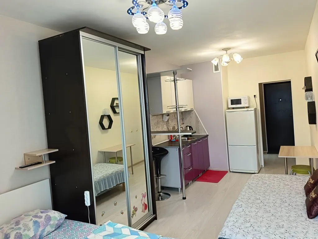 Уютная студия с видом на бульвар