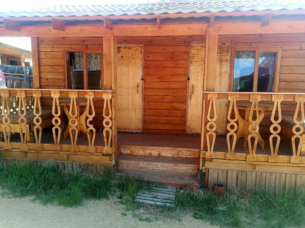 Бюджетная двухместная комната в домике