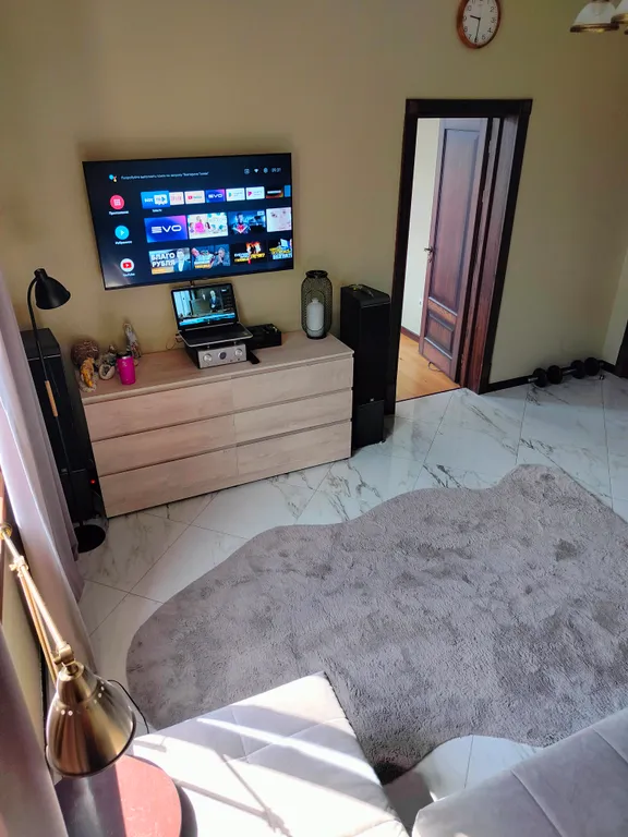 2-комнатный апартамент с видом на Аигбу