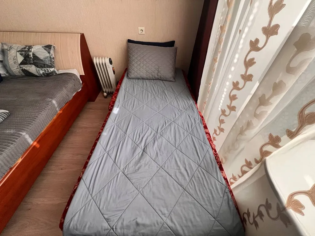 Квартира Квартира Огромная 2+ многоместная у ТЦ Кристалл — Тюмень