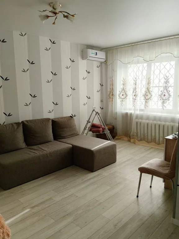 Уютная однокомнатная квартира — аренда посуточно в Камышин