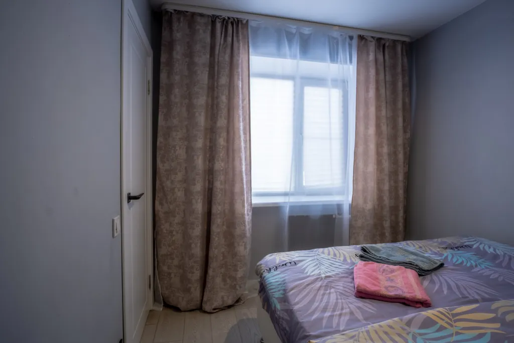 Евротрешка рядом с парком