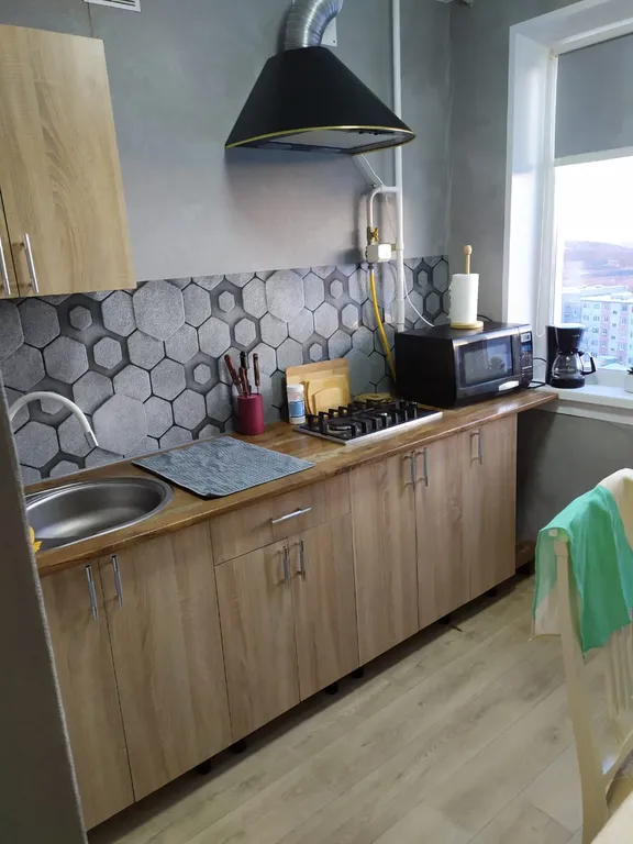 Квартира 2-комнатная Квартира — Кировск