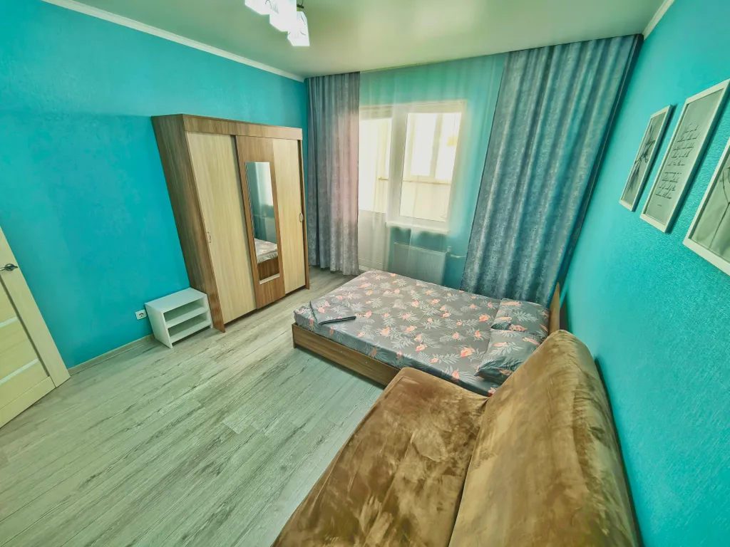 Квартира дл 8 гостей в районе с удобной транспортной развязкой