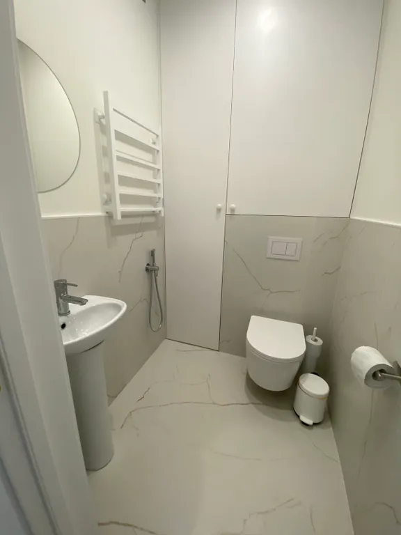 Двухкомнатная квартира в новом доме с современным ремонтом