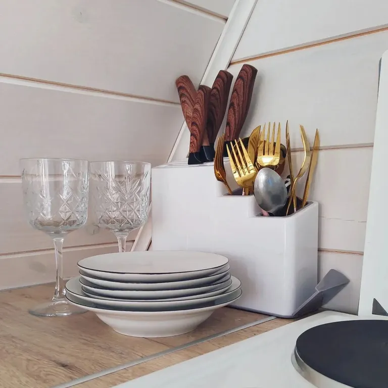 Уютный дом в стиле Афрейм в черте города