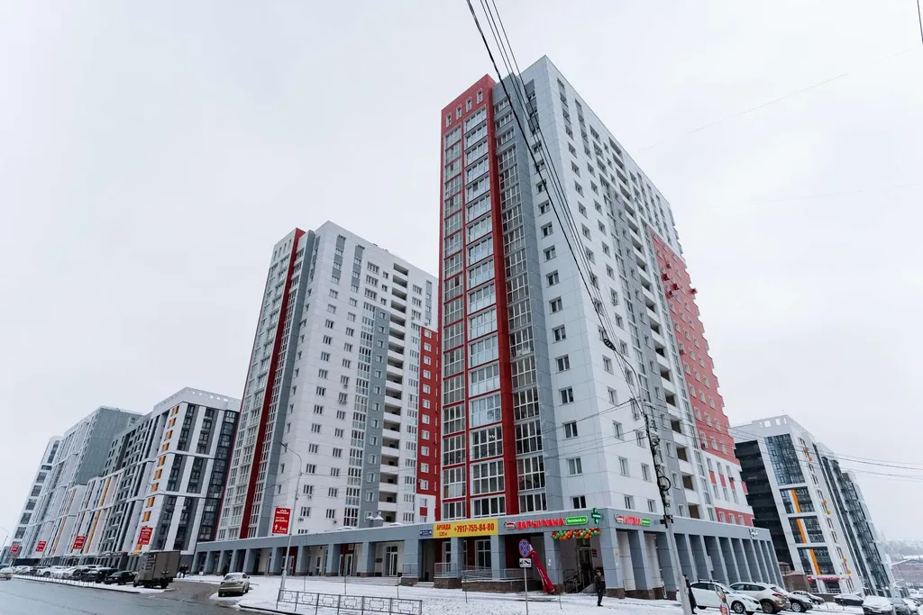 Квартира Большая двухкомнатная квартира на Планете до шести гостей — Уфа