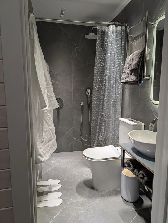 Коттедж Тиxий уютный домик с большой террасой — Казань