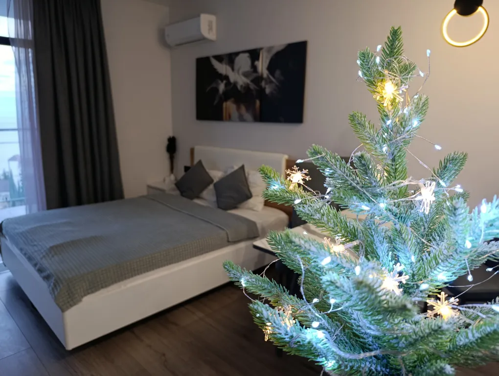 Дизайнерская студия Ls-deep music с видом на море с 13 этажа