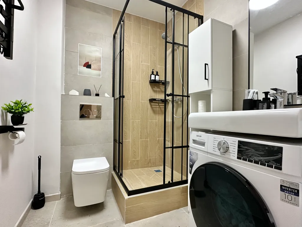 Студия у метро Потапово в новом ЖК, без оплаты за уборку