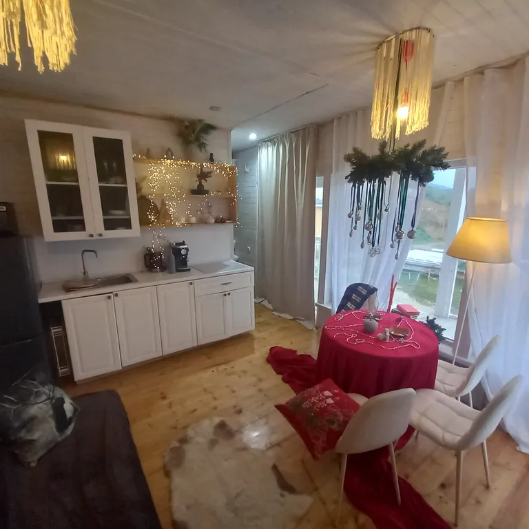 Коттедж с видом на море