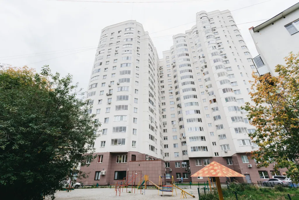 Квартира Квартира Большая двушка с выездом на екад во все стороны — Екатеринбург