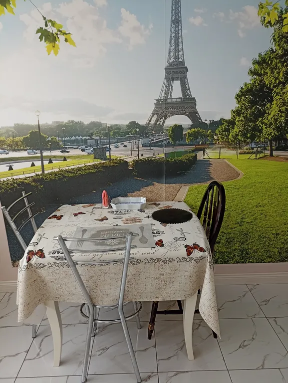 Уютная квартира в центре города, с видом на море