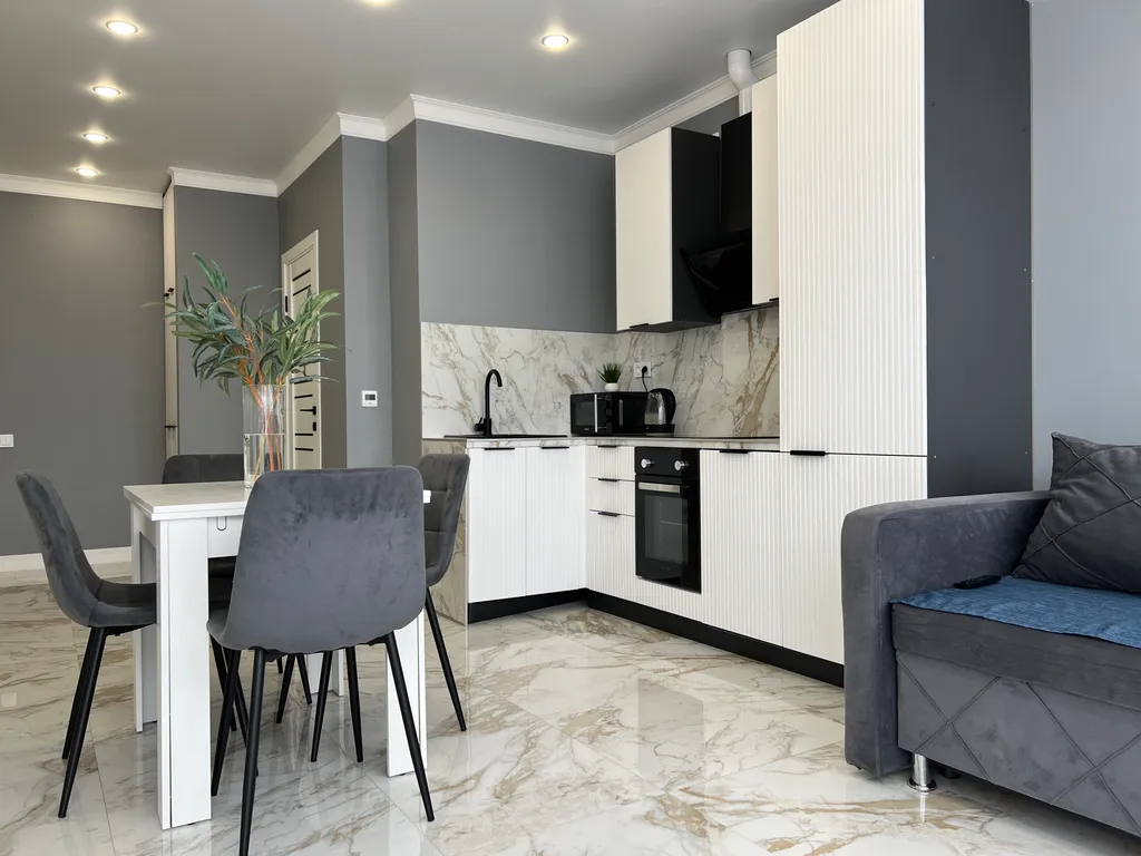 1 к.кв. в 20 минутах езды от центра не берем оплату за уборку