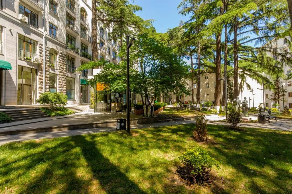 Комфортная квартира в старом Тбилиси