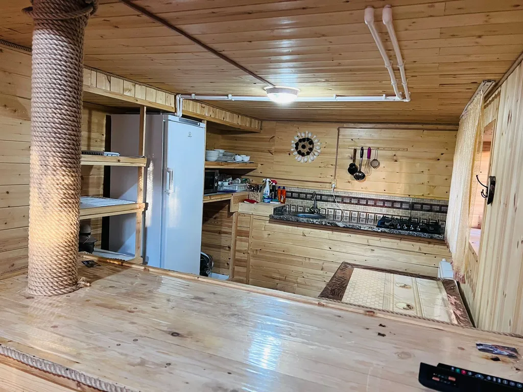 6-комнатный Дом