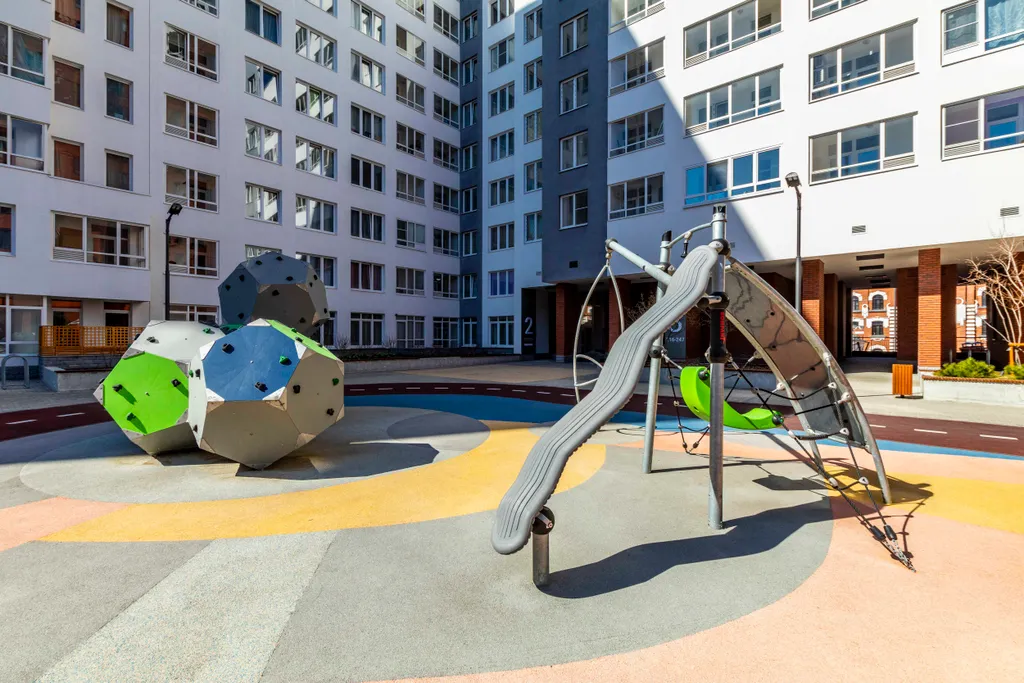 Евродвушка возле м. Уральская для четверых