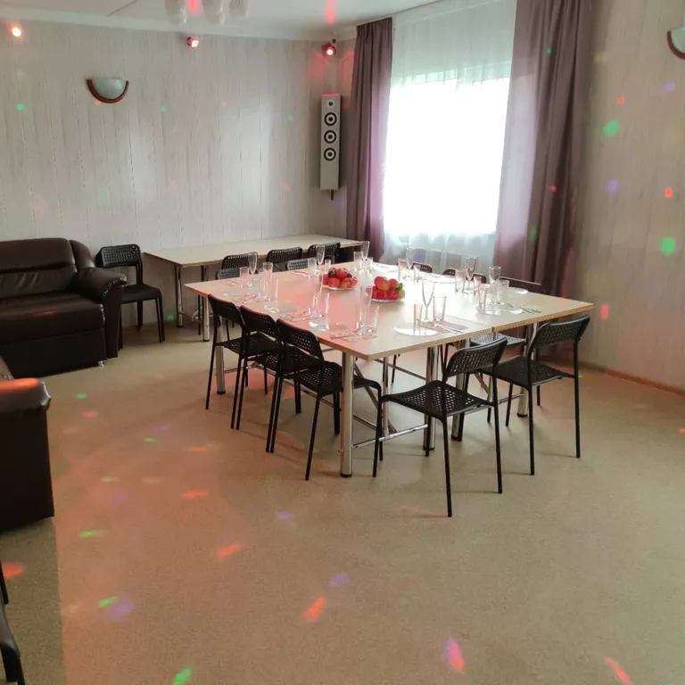 Коттедж 8-комнатный Дом — Губка