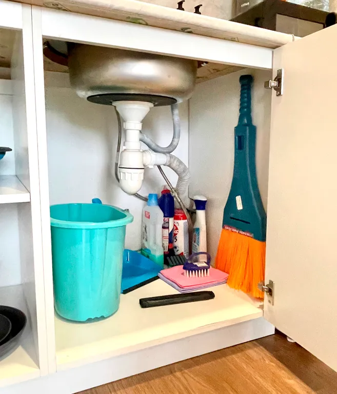 Студия Пионы на берегу моря