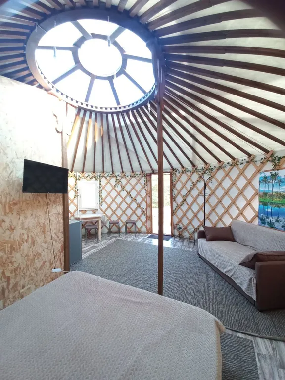 Коттедж Дом- юрта в горах — Сухум