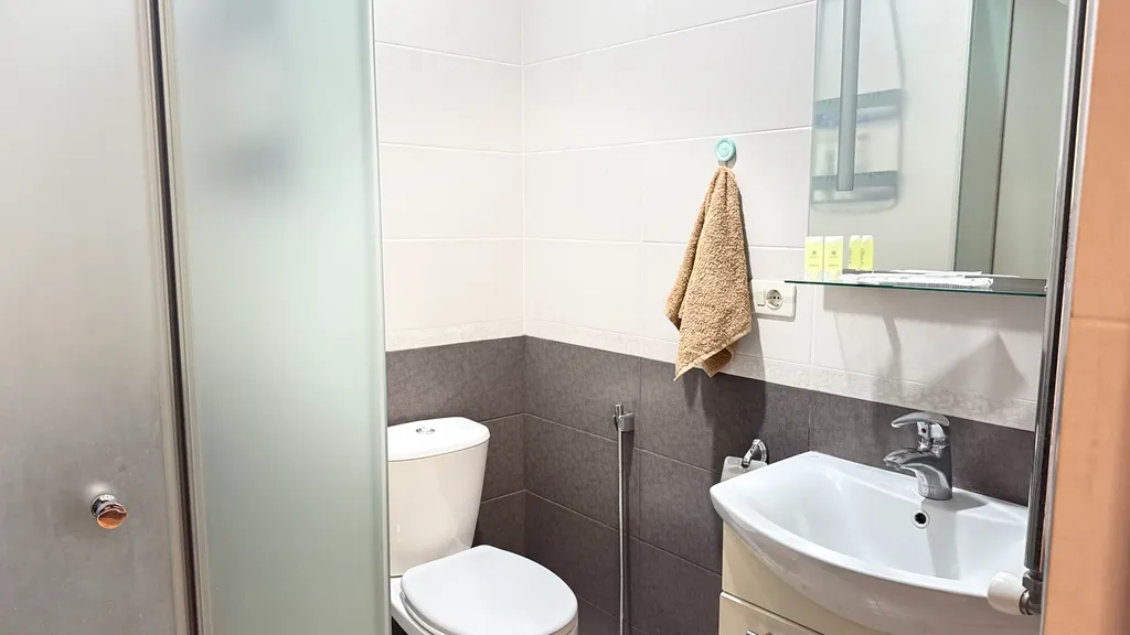 Современные апартаменты в центре с красивым видом