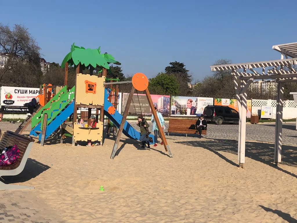 Квартира Квартира Апартамент на берегу моря с бассейном — Севастополь