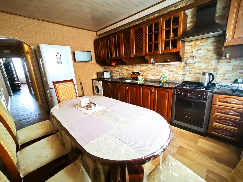 Квартира Квартира в центре с парковкой — Сириус