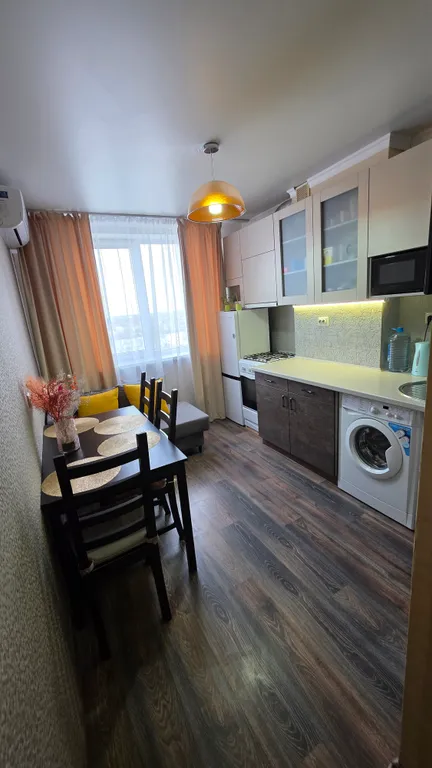 Видовая квартира с видом на парк 300-летия