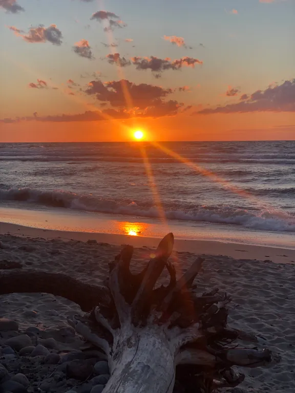 Тихий уютный дом вблизи озера