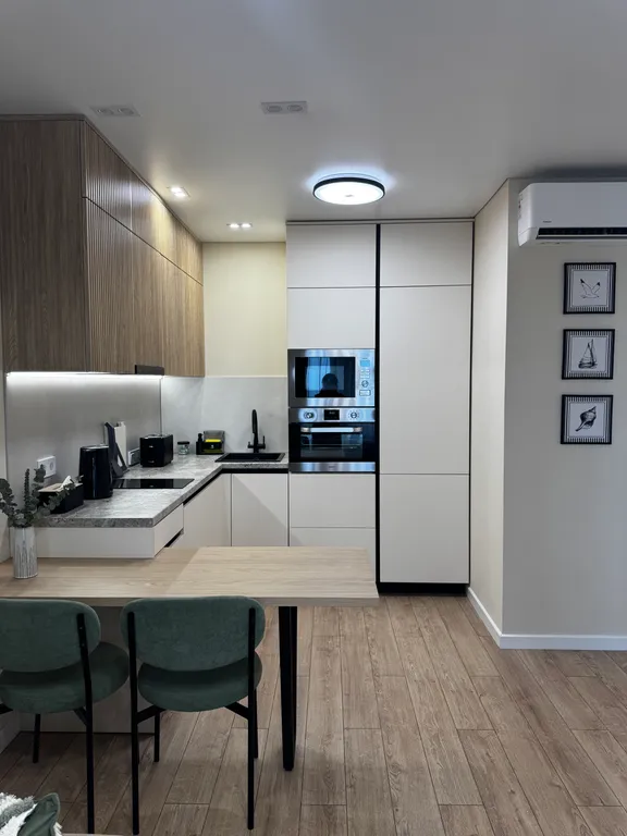 Новая стильная квартира с панорамным видом на море и рядом с пляжем — аренда посуточно в Владивосток