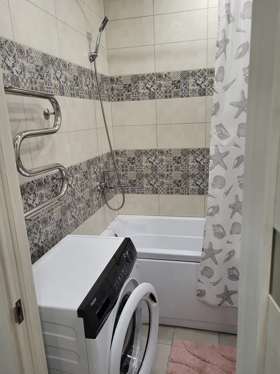 Уютная квартира рядом с аллеей Героев